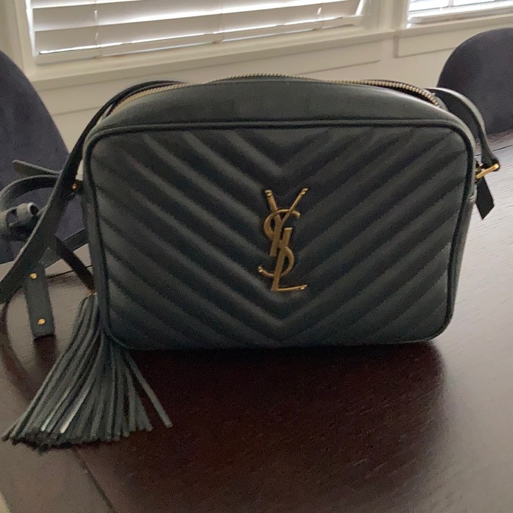 Saint Laurent Lou Matelasse Bag in Grey/Smoke